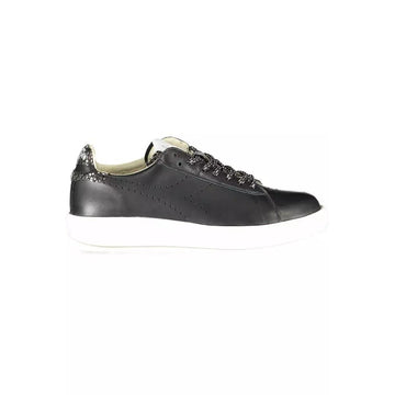 Diadora Chic Black Contrast Sole Lace-Up Sneakers
