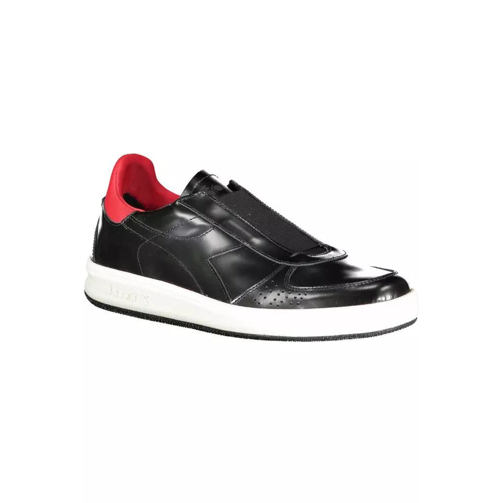 Sleek Black Diadora Sneakers with Contrasting Details
